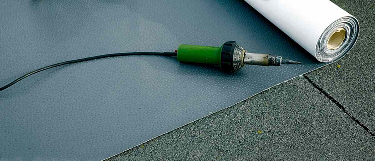 Eskinin üzerine yeni bir çatı